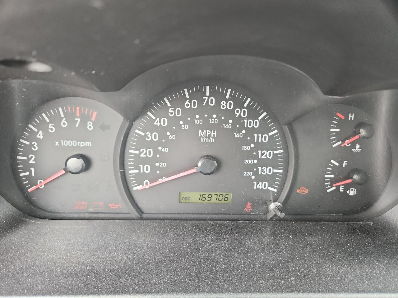 2005 Kia Spectra Lx VIN: KNAFE121555174175 Lot: 83979615