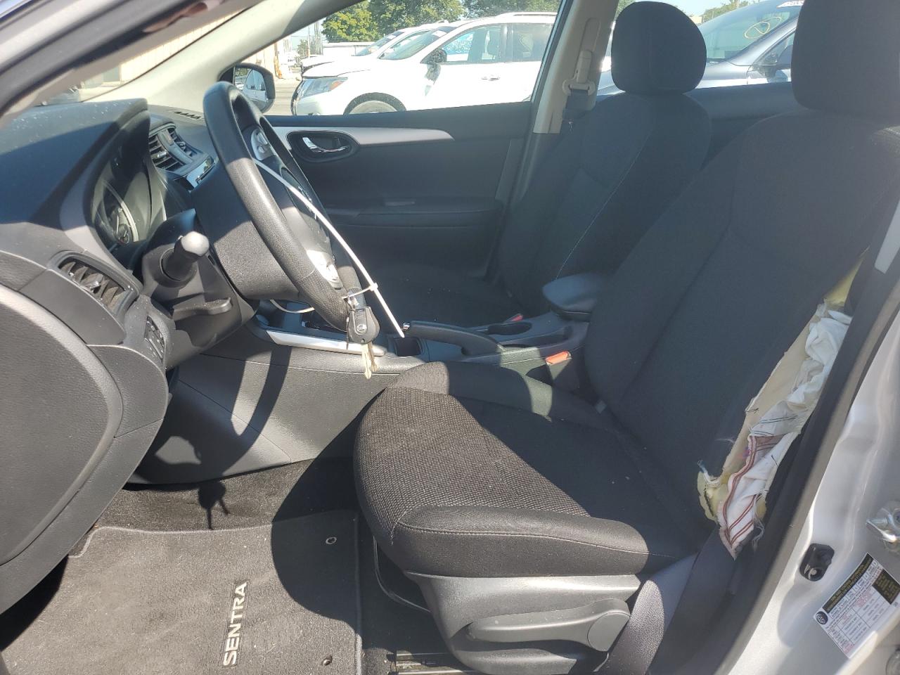 2019 Nissan Sentra S VIN: 3N1AB7AP9KY409791 Lot: 81904035