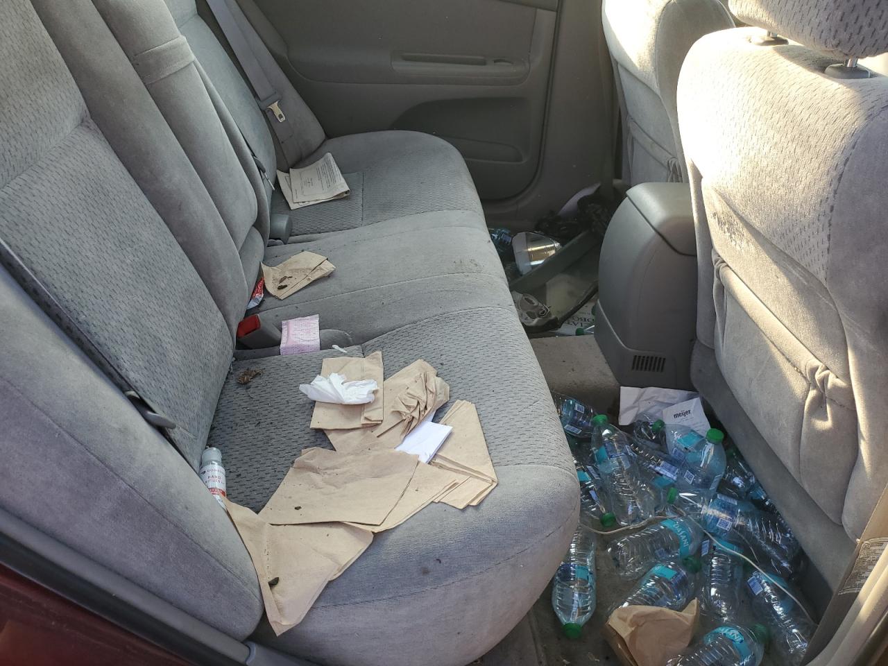 2004 Toyota Camry Le VIN: 4T1BE32K64U291124 Lot: 81202075