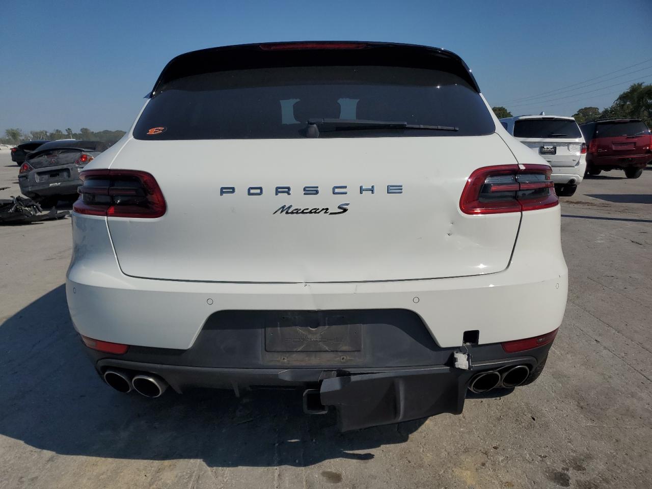2017 Porsche Macan S VIN: WP1AB2A57HLB17524 Lot: 80383135