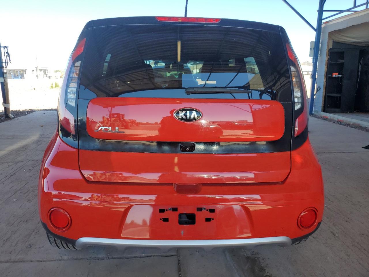 2017 Kia Soul + VIN: KNDJP3A58H7462692 Lot: 80862675