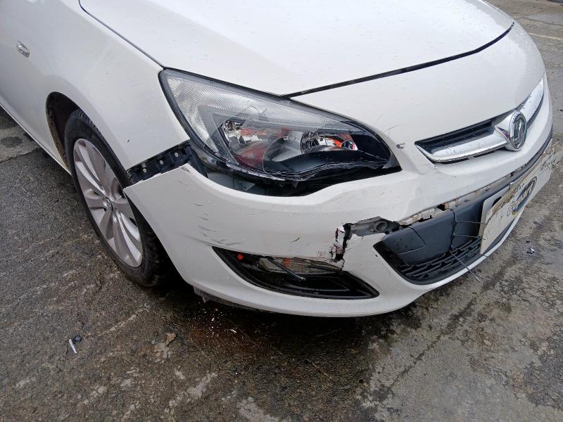 2014 VAUXHALL ASTRA TECH LINE 