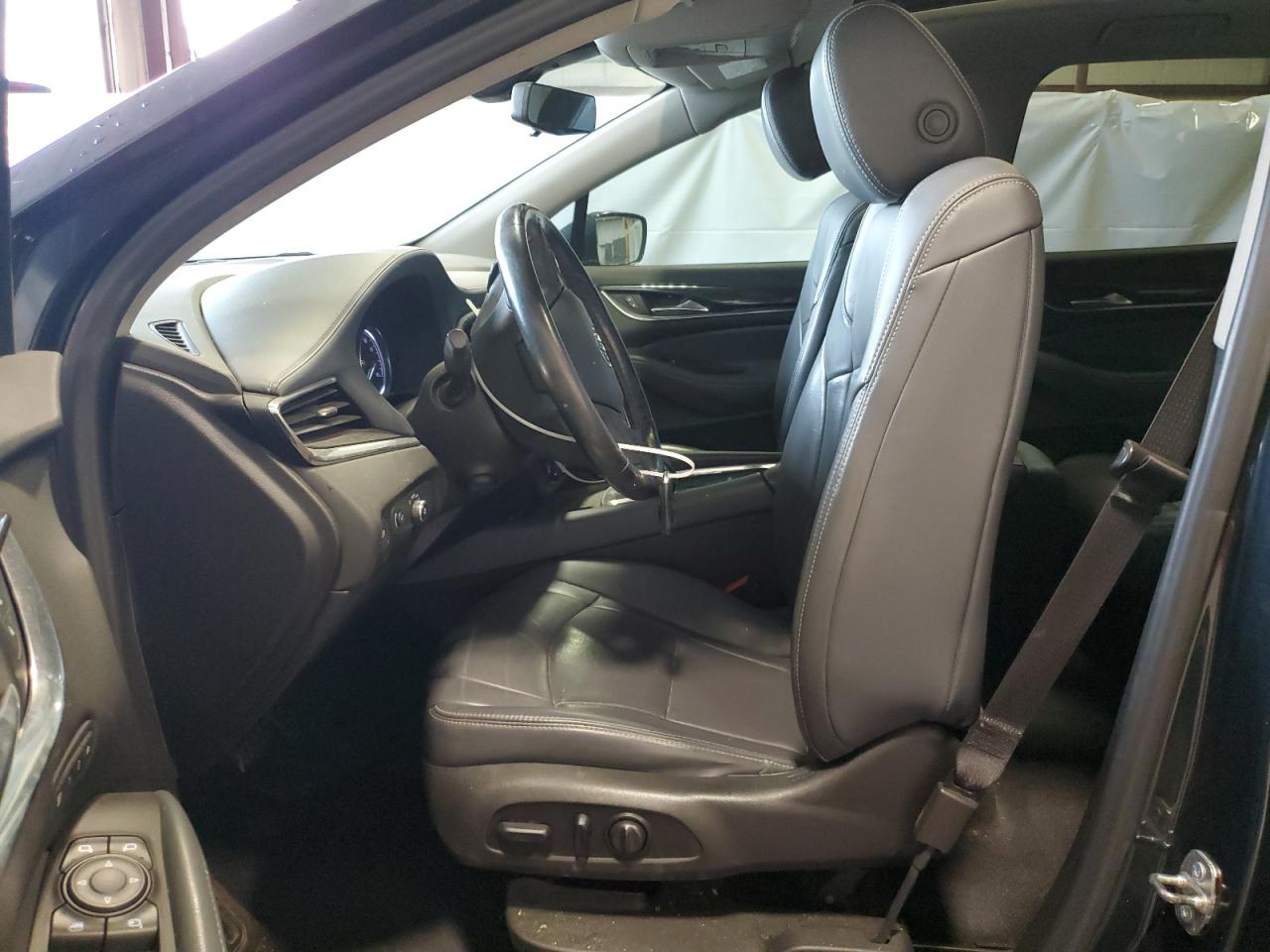 2018 Buick Enclave Premium VIN: 5GAERCKW4JJ253916 Lot: 81308485