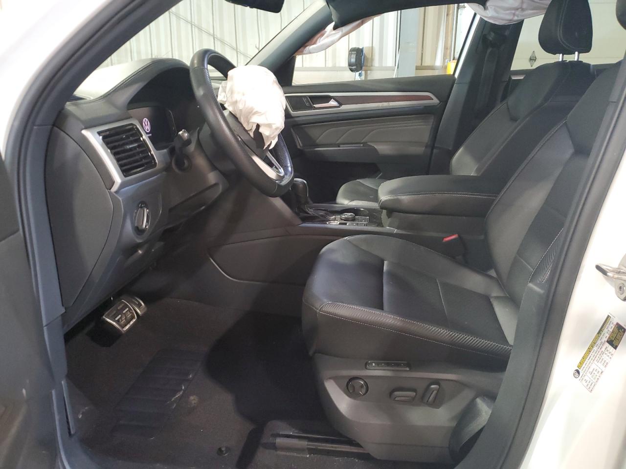 2023 Volkswagen Atlas Cross Sport Sel R-Line VIN: 1V2SE2CA1PC215050 Lot: 84002075