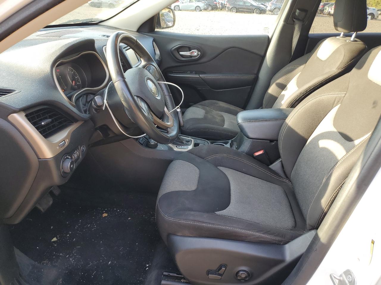 2014 Jeep Cherokee Latitude VIN: 1C4PJMCB5EW286884 Lot: 80645745