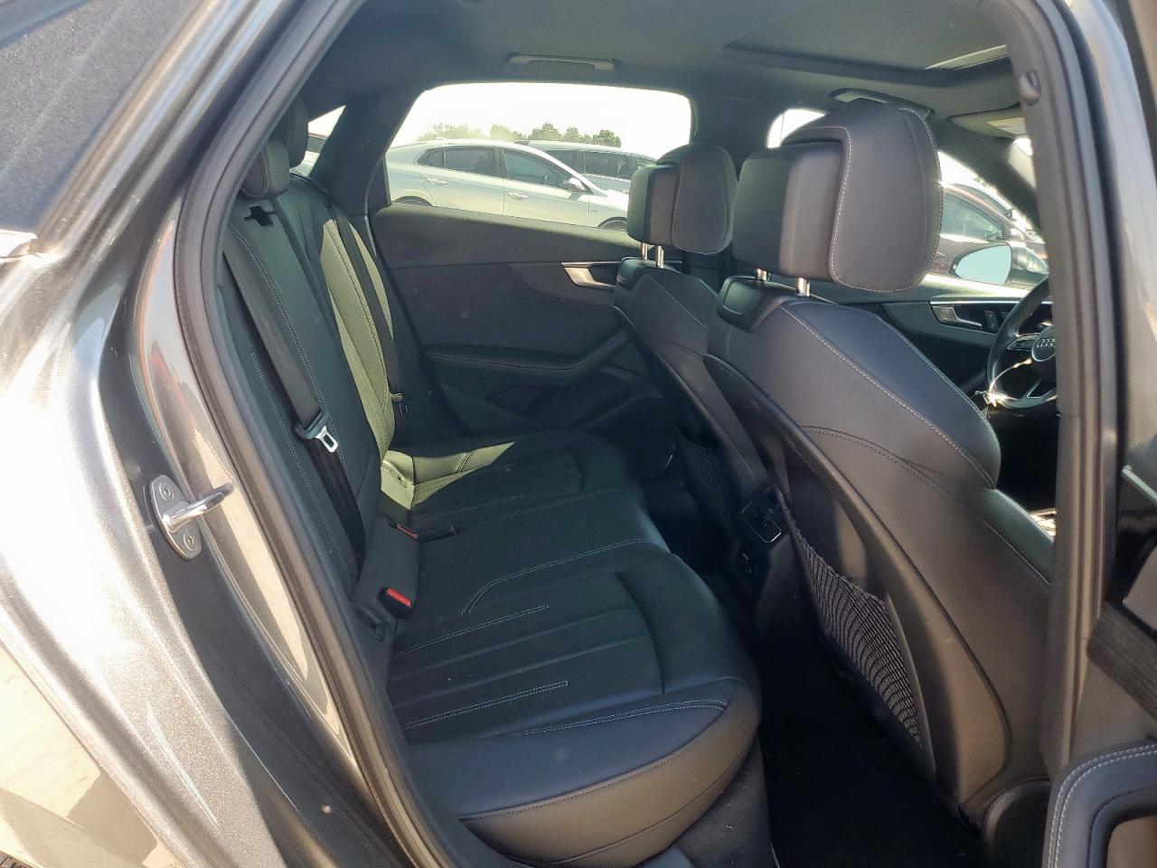 2022 Audi A4 Premium Plus 45 VIN: WAUEAAF48NN015159 Lot: 70542865