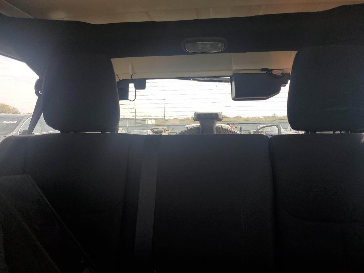 2016 Jeep Wrangler Unlimited Sport VIN: 1C4BJWDG4GL201053 Lot: 81426795