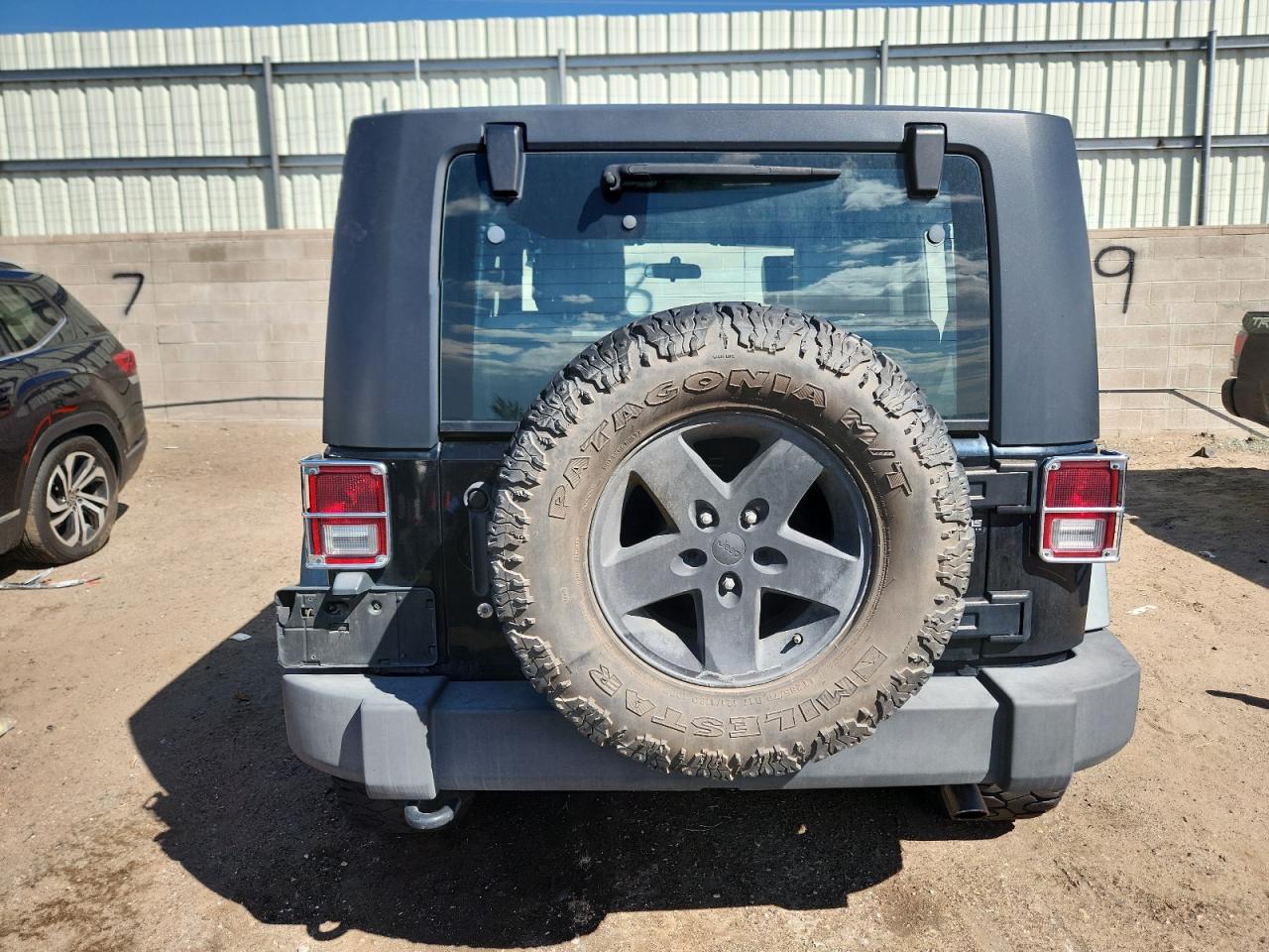 2010 Jeep Wrangler Sport VIN: 1J4AA2D15AL208272 Lot: 80333675