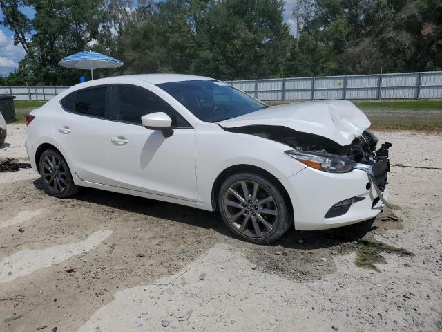  MAZDA 3 2018 Белы