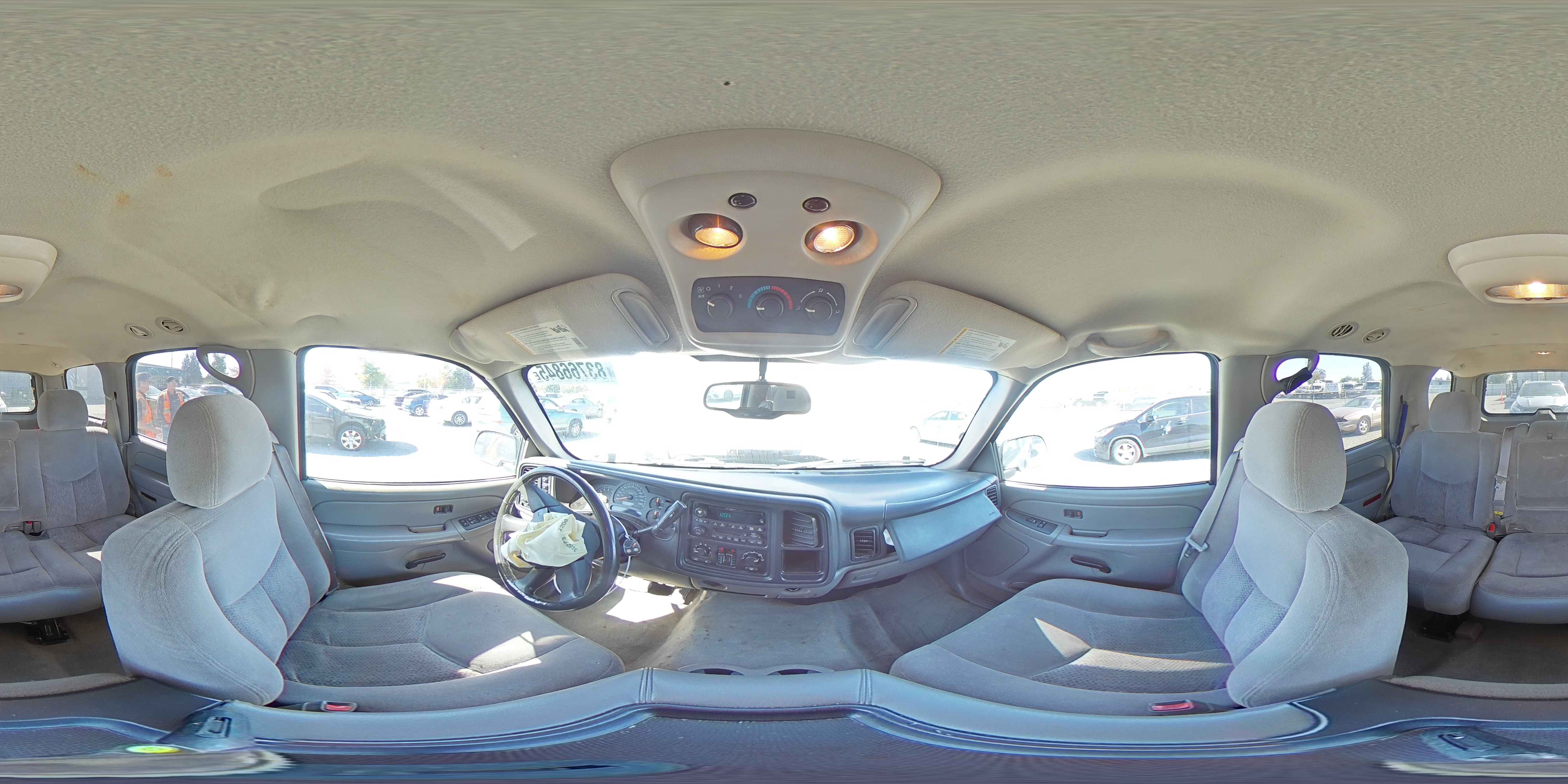 2004 Chevrolet Tahoe K1500 VIN: 1GNEK13V14R122016 Lot: 83766845