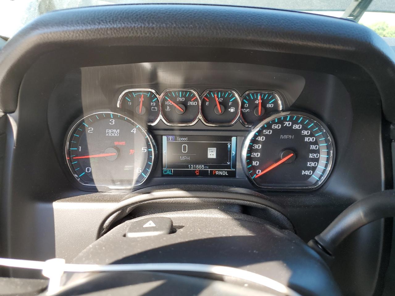 2017 Chevrolet Suburban K1500 Premier VIN: 1GNSKJKC5HR238716 Lot: 81811355