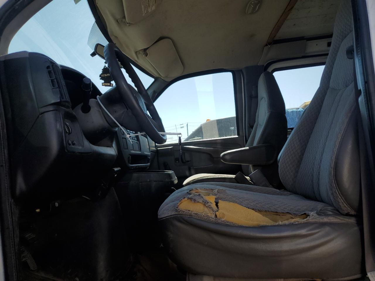 2005 GMC Savana G2500 VIN: 1GTGG29U951107884 Lot: 80427815