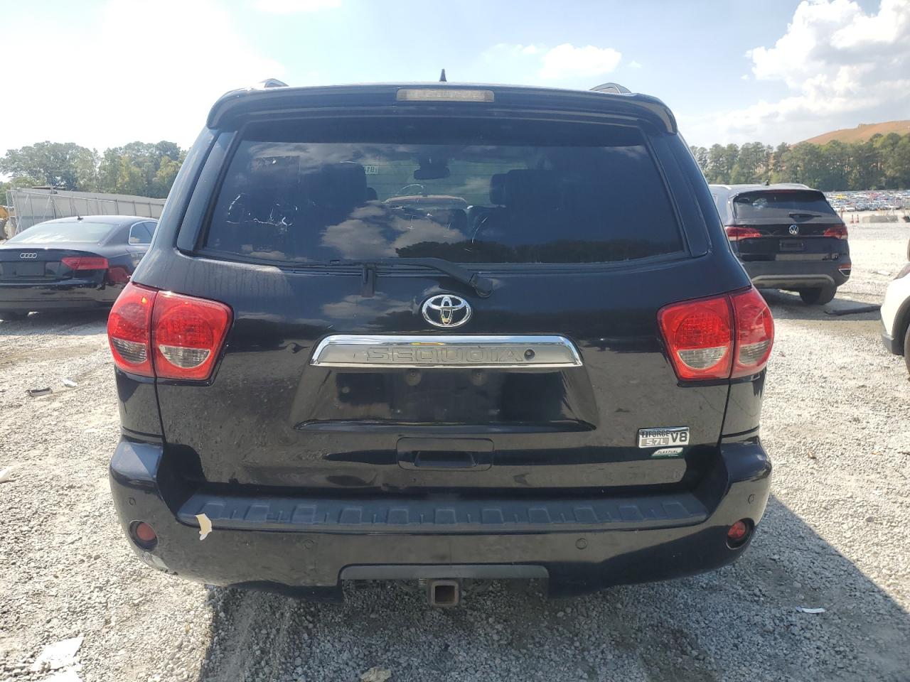 2011 Toyota Sequoia Platinum VIN: 5TDDW5G13BS042898 Lot: 81441325