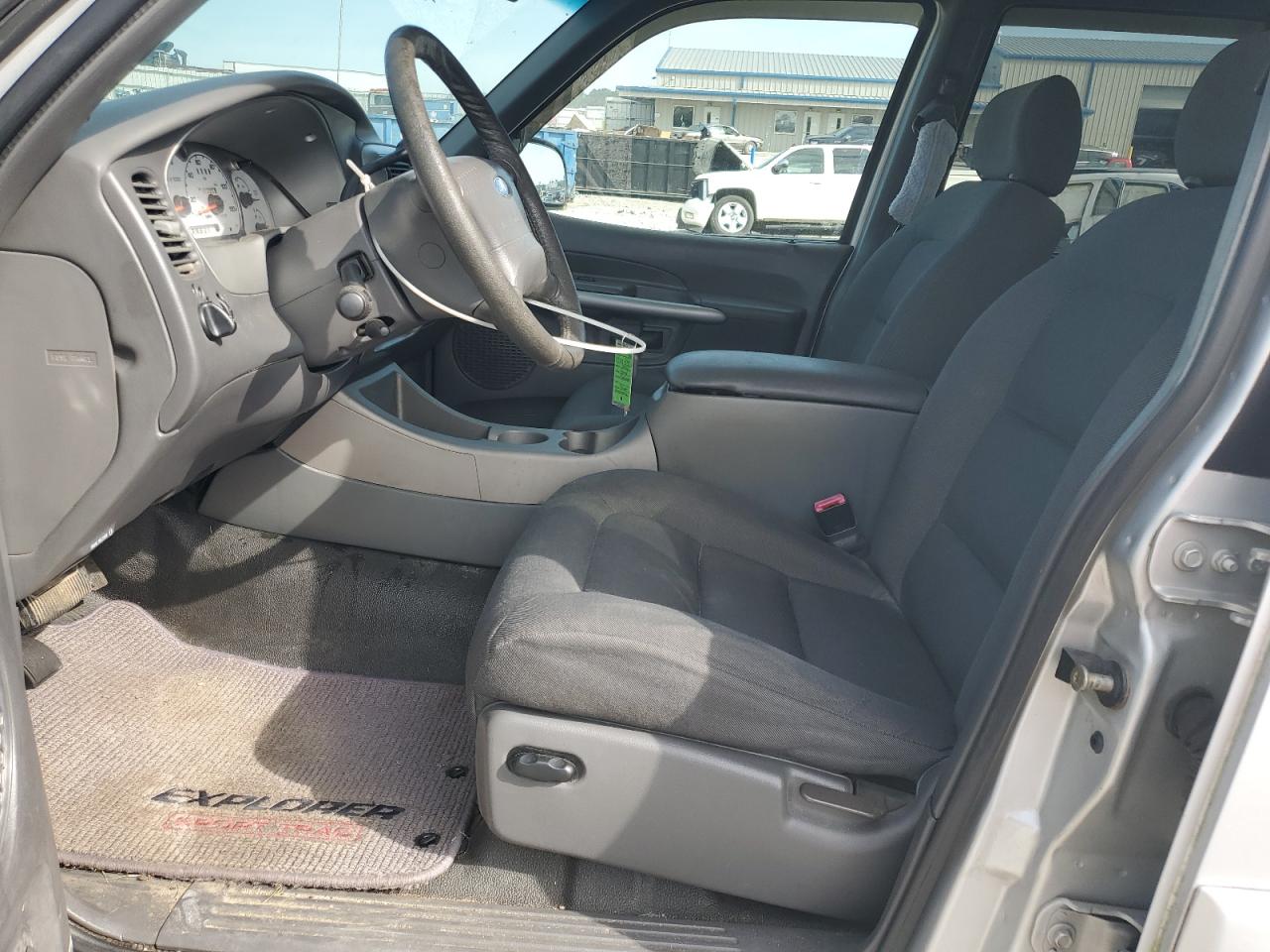 2002 Ford Explorer Sport Trac VIN: 1FMZU67E52UB66604 Lot: 72046435