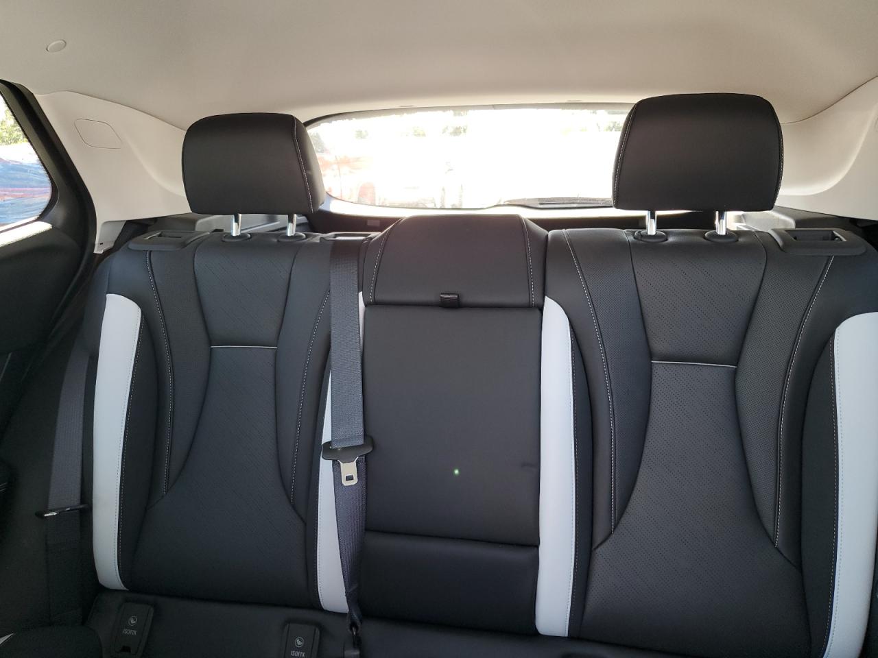 2024 Buick Envision Essence VIN: LRBFZPE44RD058637 Lot: 84299105