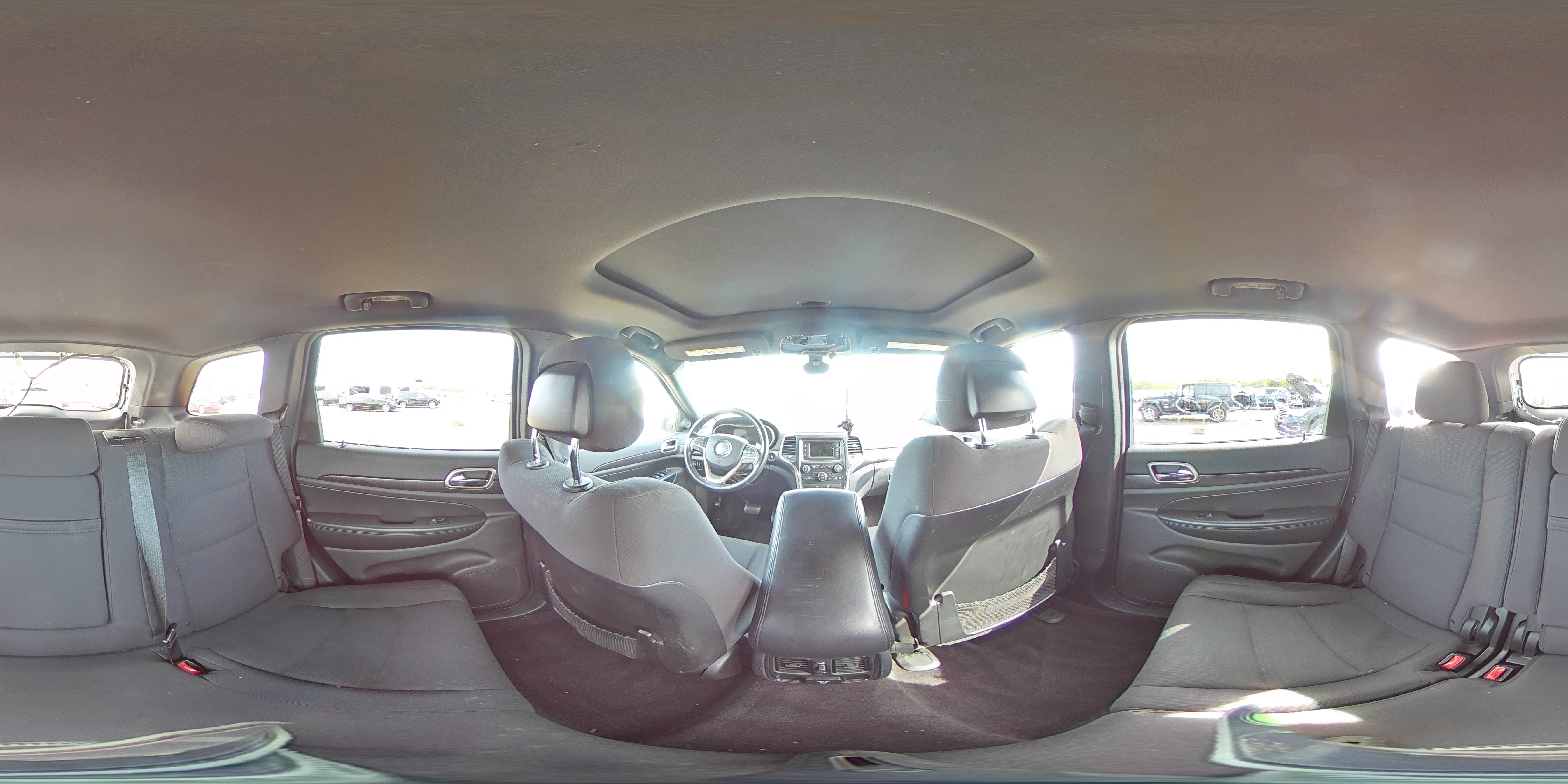 2015 Jeep Grand Cherokee Laredo VIN: 1C4RJFAG5FC883894 Lot: 81595165