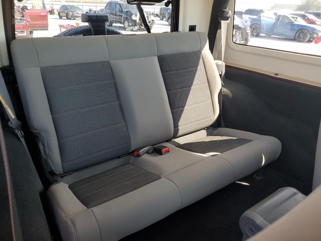 2009 Jeep Wrangler X VIN: 1J4FA24159L735357 Lot: 84202425