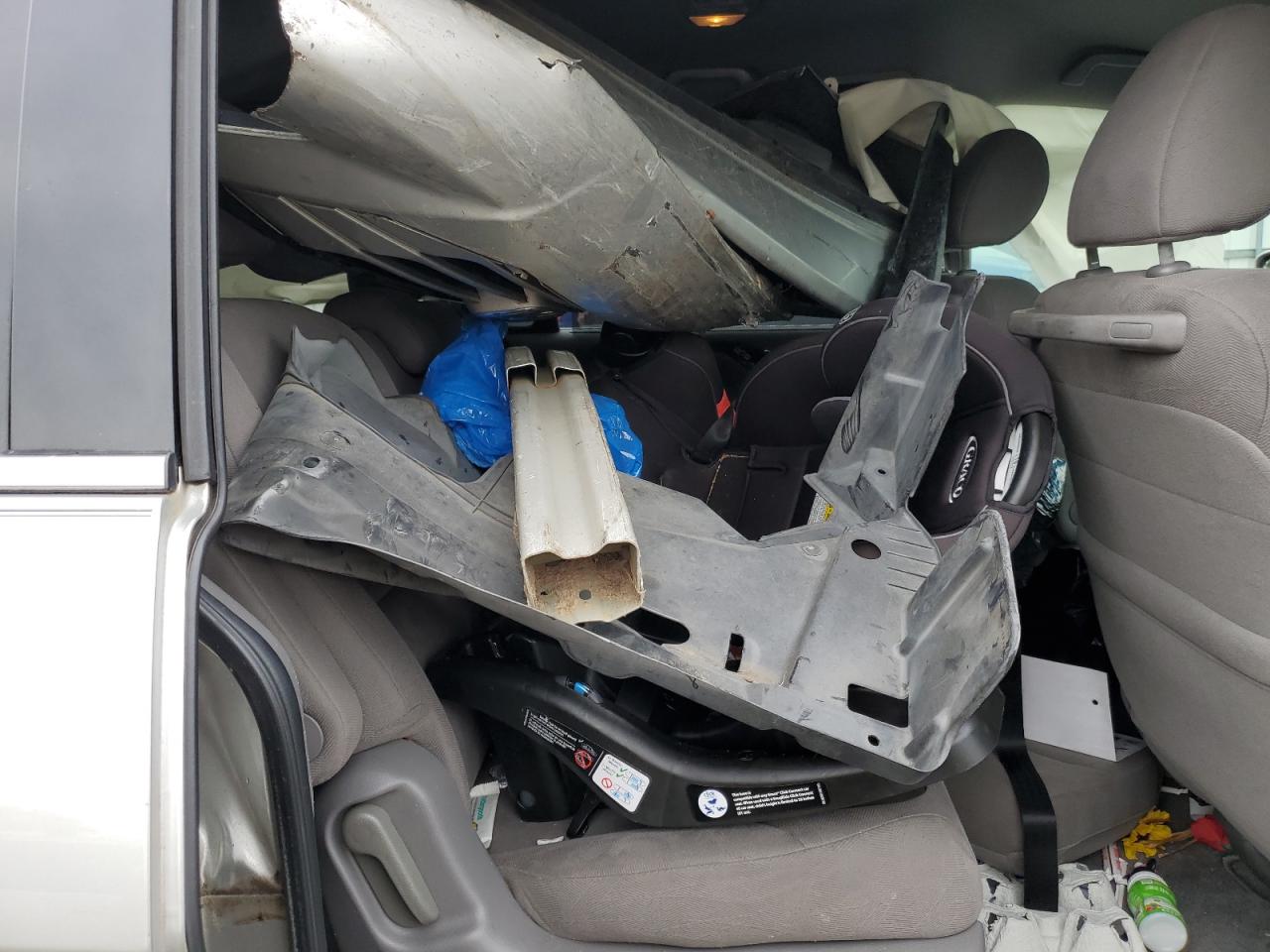 2009 Honda Odyssey Ex VIN: 5FNRL38449B022055 Lot: 83820015