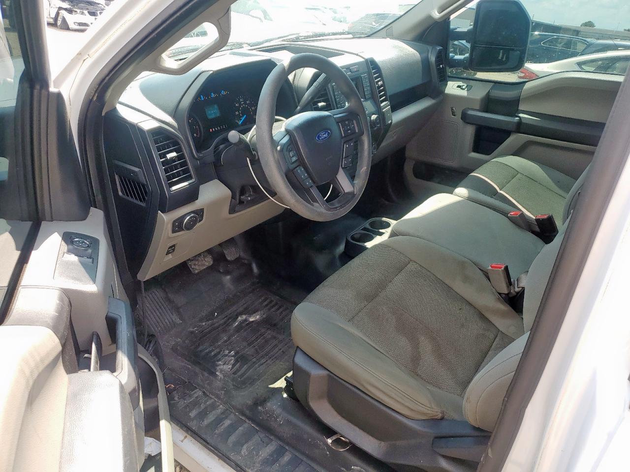 2017 Ford F150 VIN: 1FTMF1C89HKD27603 Lot: 70846625