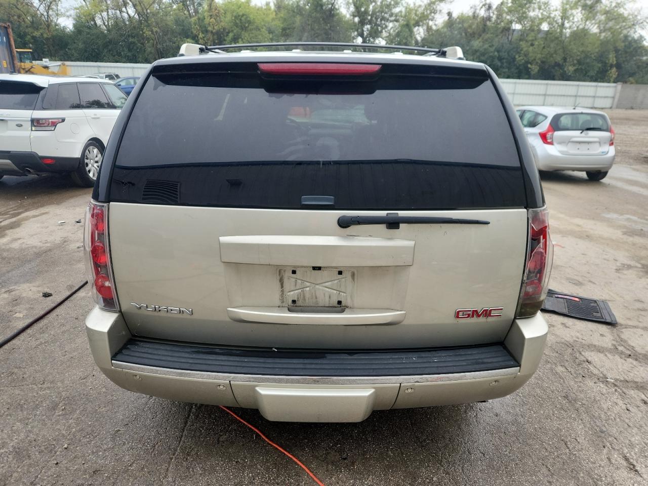 2013 GMC Yukon Denali VIN: 1GKS2EEFXDR138289 Lot: 82106405