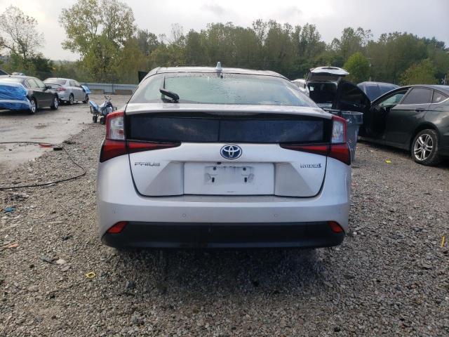  TOYOTA PRIUS 2020 Серебристый