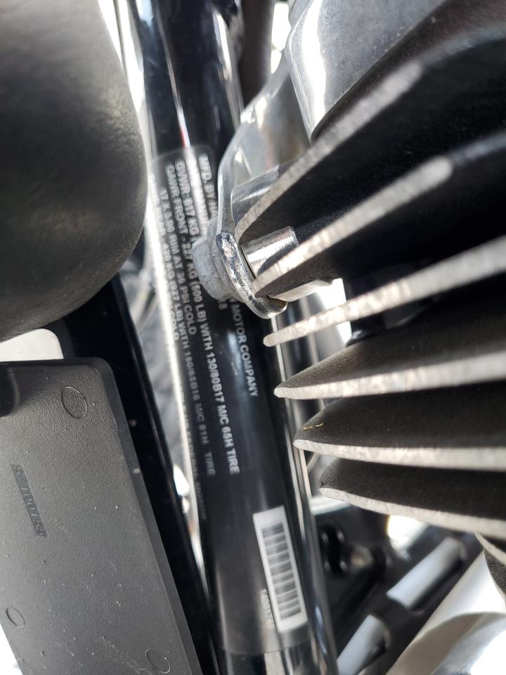 2019 Harley-Davidson Flhtcu VIN: 1HD1FCC14KB633762 Lot: 84252605