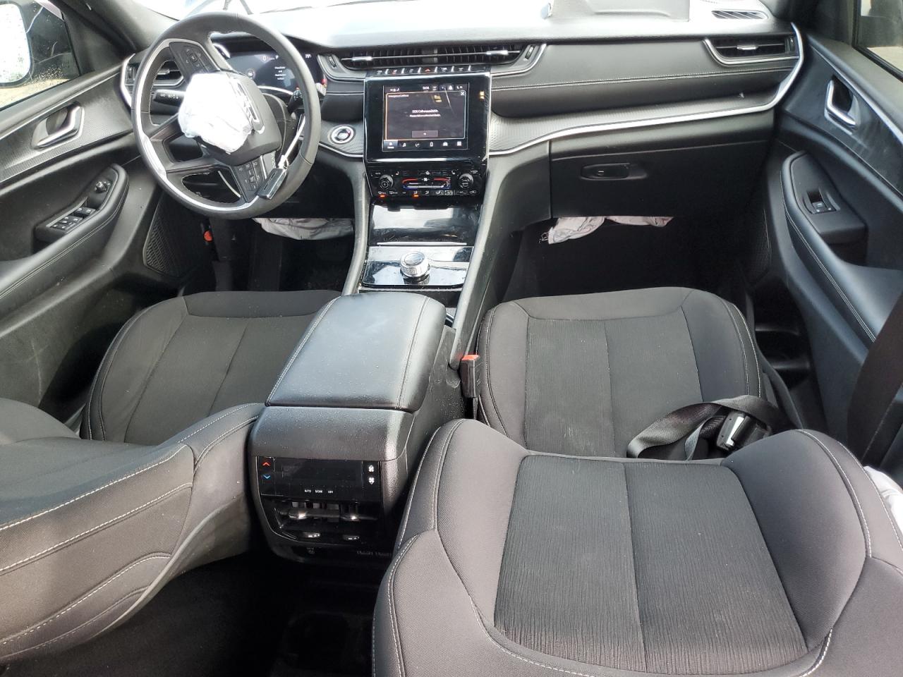 2024 Jeep Grand Cherokee L Laredo VIN: 1C4RJJAG8R8604464 Lot: 80023935