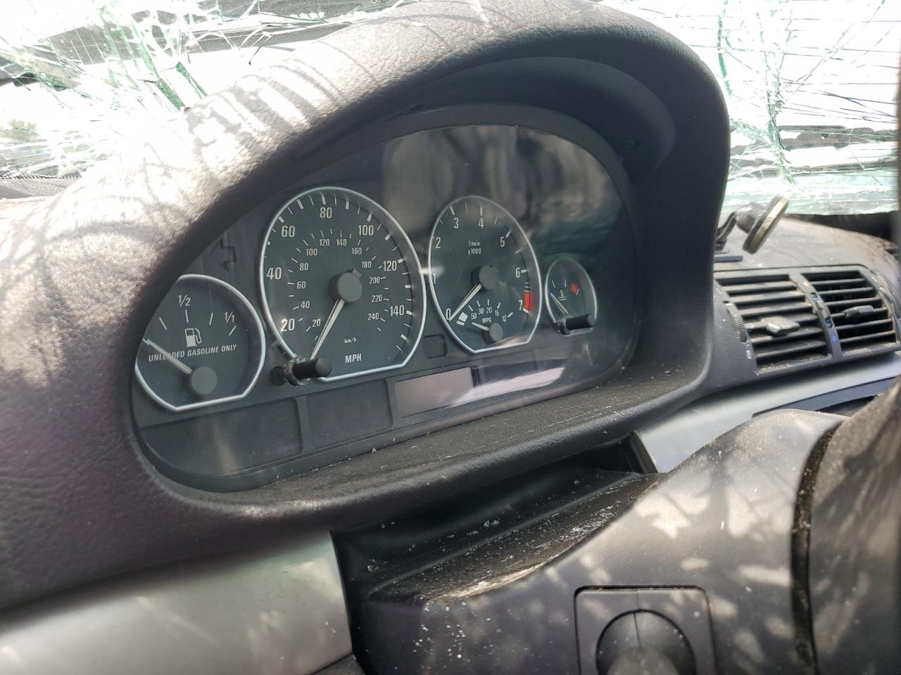 2004 BMW 330 Ci VIN: WBABD53404PD98137 Lot: 71491035