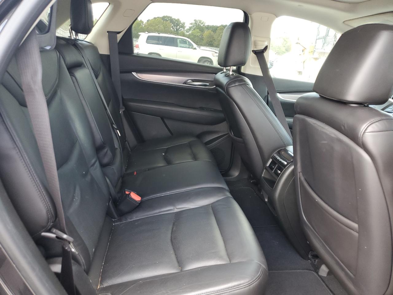 2017 Cadillac Xt5 Luxury VIN: 1GYKNBRS9HZ153102 Lot: 81854005