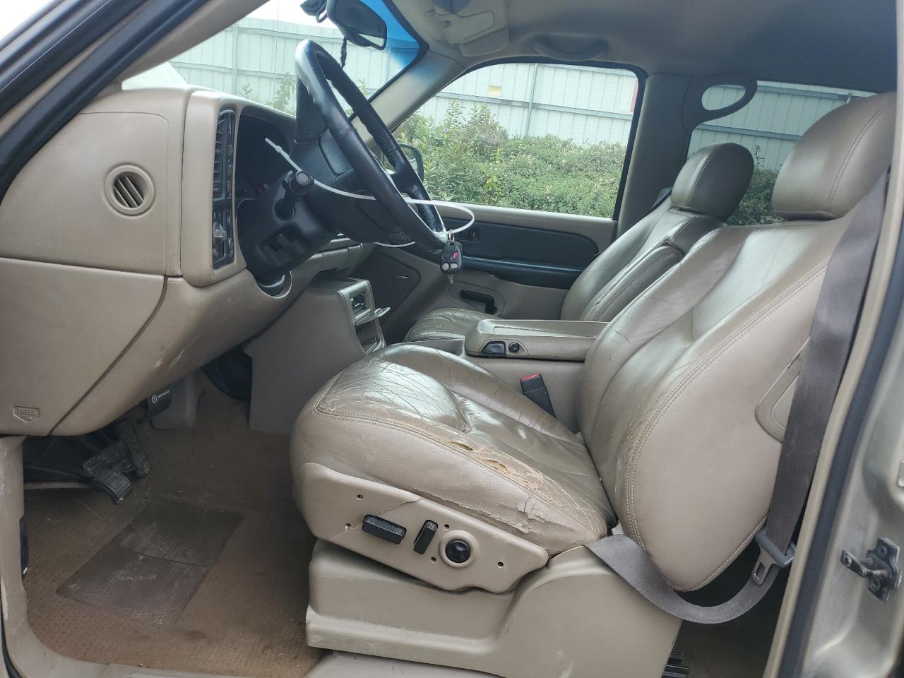 2001 Chevrolet Silverado K2500 Heavy Duty VIN: 1GCHK23G51F103172 Lot: 81245085