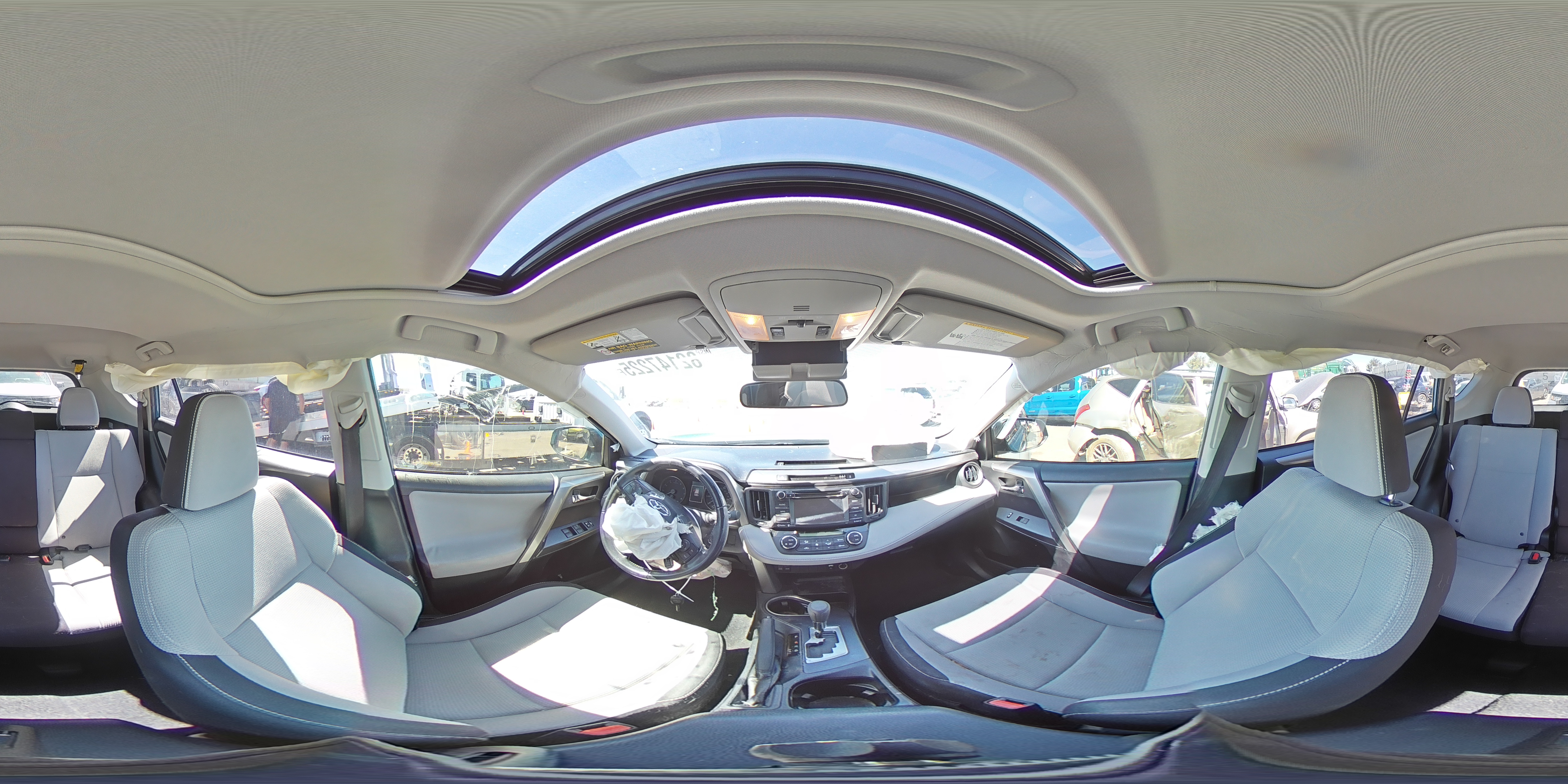 2017 Toyota Rav4 Xle VIN: JTMWFREV5HJ120173 Lot: 82147225