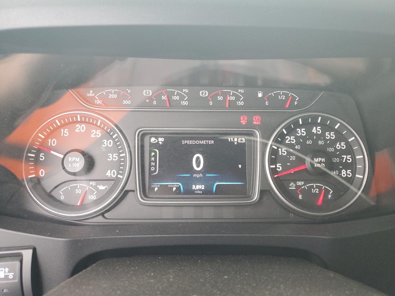 2025 International Mv607 - Flat Bed Truck VIN: 1HTEUMML4SS053462 Lot: 83800415