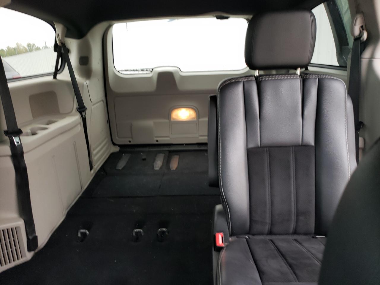 2018 Dodge Grand Caravan Sxt VIN: 2C4RDGCG3JR208006 Lot: 71361615