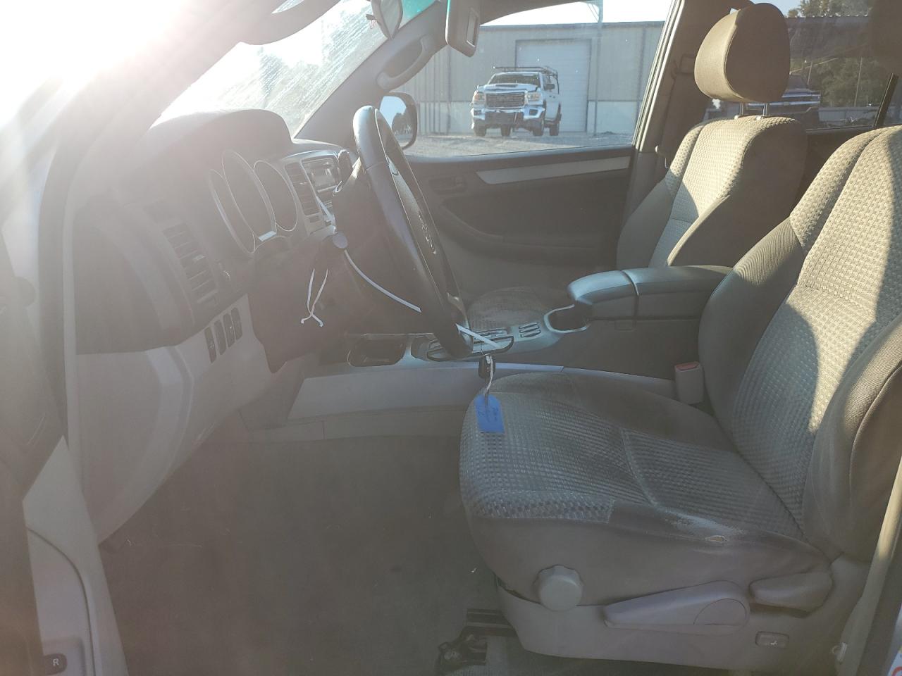2008 Toyota 4Runner Sr5 VIN: JTEZU14R48K023142 Lot: 81421715