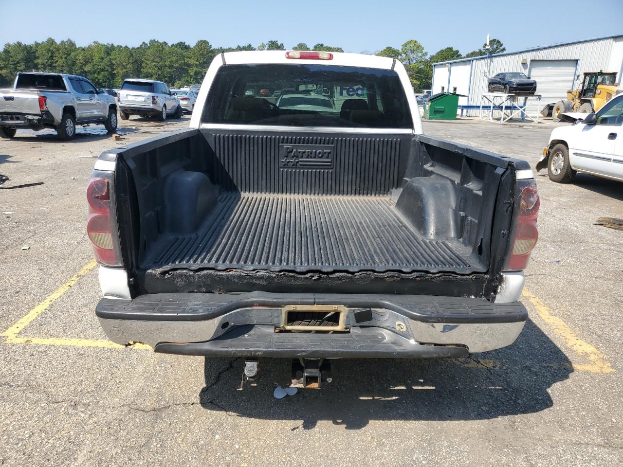 2006 Chevrolet Silverado C1500 VIN: 2GCEC13T761161337 Lot: 81409575