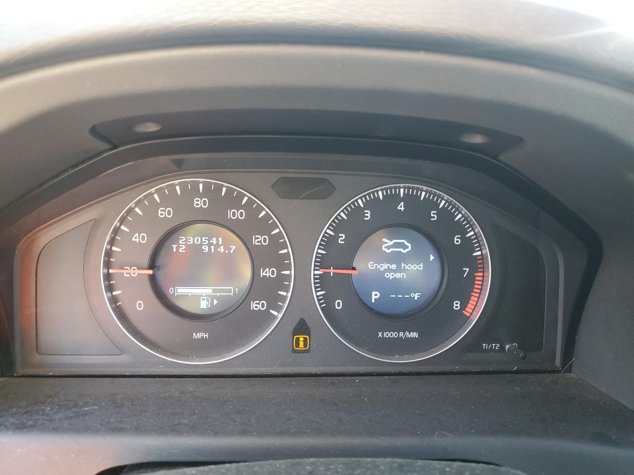 2010 Volvo V70 3.2 VIN: YV1982BW6A1141366 Lot: 80881625