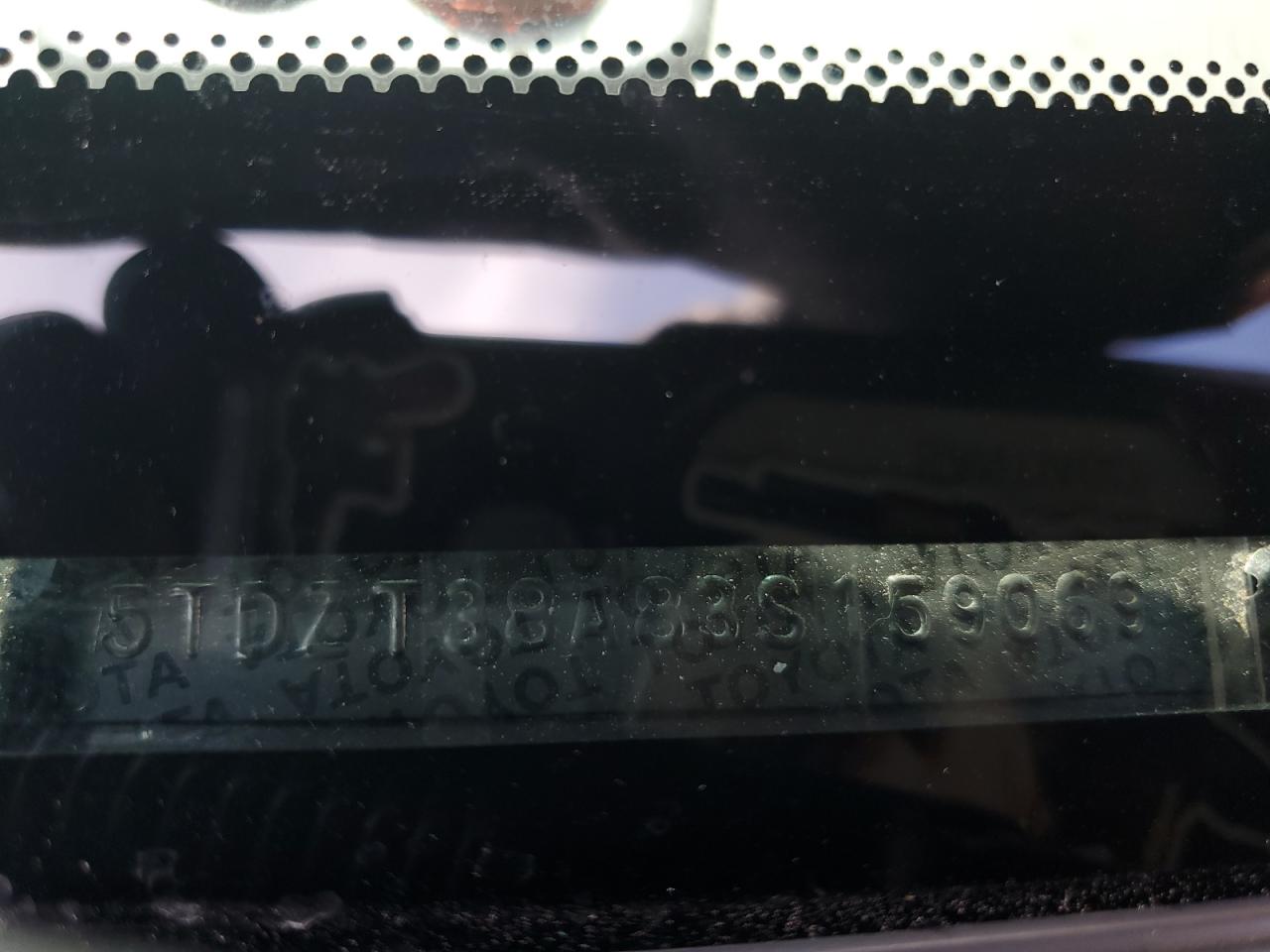 2003 Toyota Sequoia Limited VIN: 5TDZT38A83S159069 Lot: 81124855