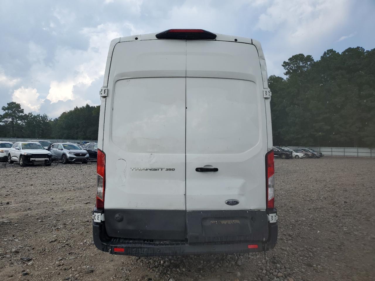 2020 Ford Transit T-350 VIN: 1FTBW3X81LKA65680 Lot: 69243575
