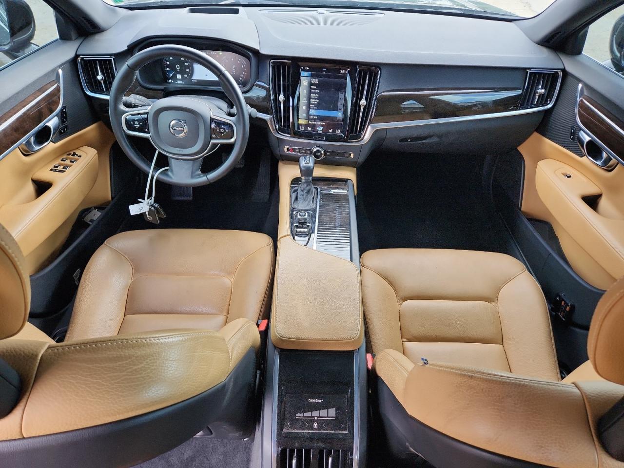 2018 Volvo S90 T6 Momentum VIN: LVY992MK9JP027252 Lot: 81520525