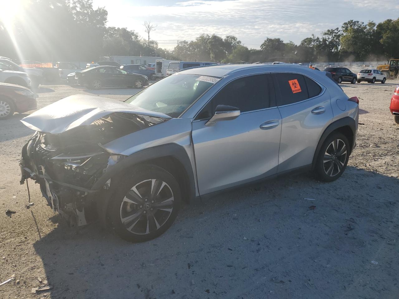 LEXUS UX 200 2019. Lot# 71202995. VIN JTHY3JBH8K2009196. Photo 1