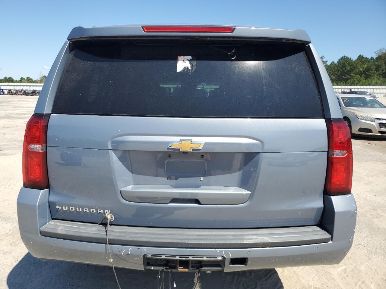 2016 Chevrolet Suburban C1500 Lt VIN: 1GNSCHKC4GR243488 Lot: 71547855