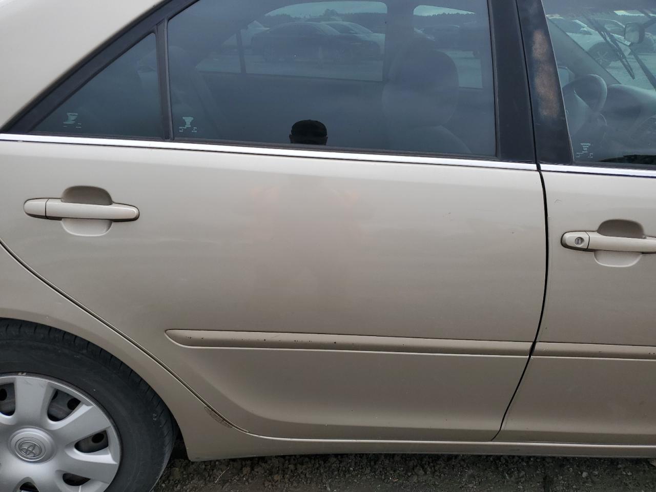 2003 Toyota Camry Le VIN: 4T1BE32K53U715889 Lot: 84467025