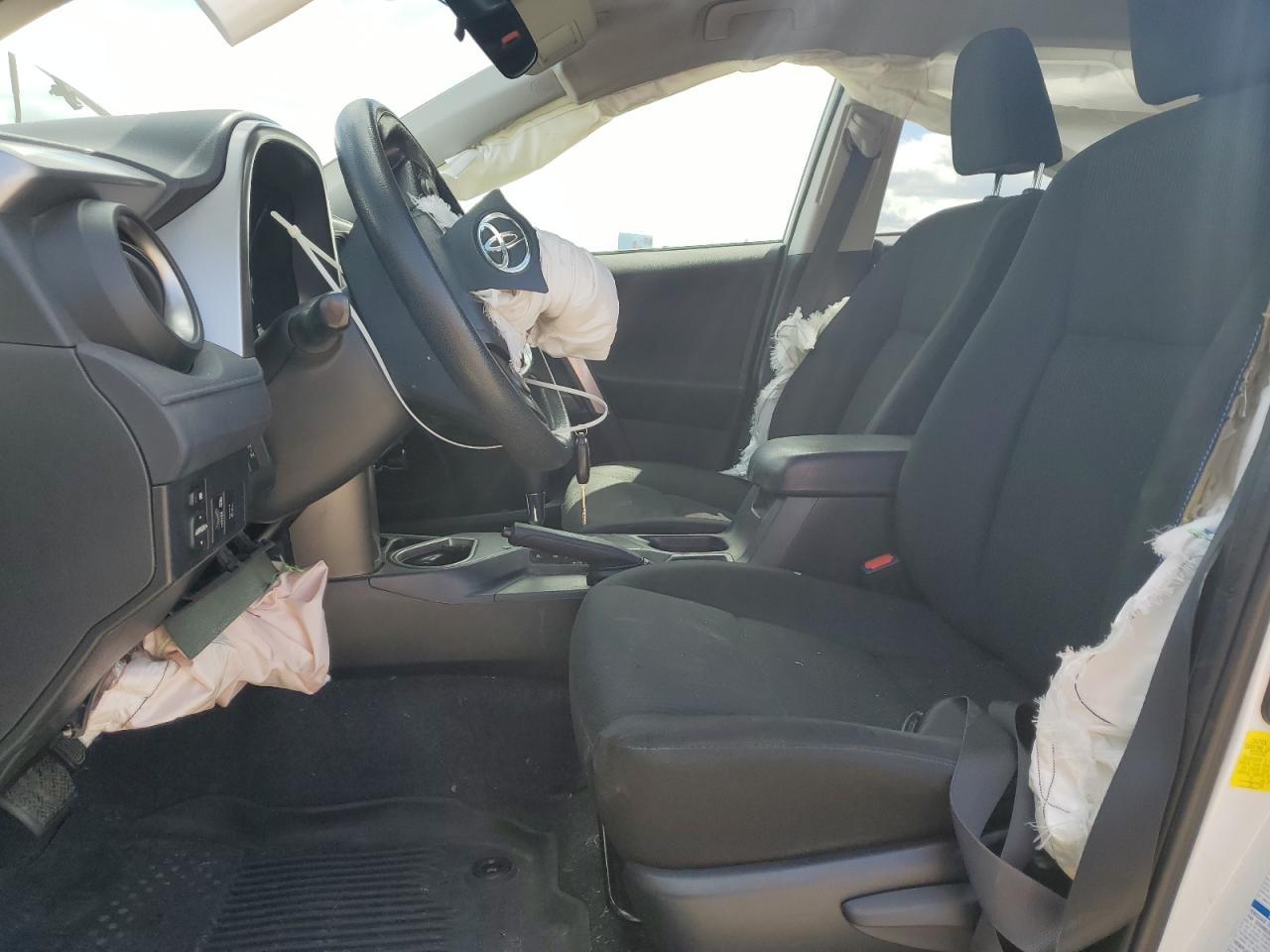 2017 Toyota Rav4 Le VIN: JTMBFREV1HJ163584 Lot: 71511285