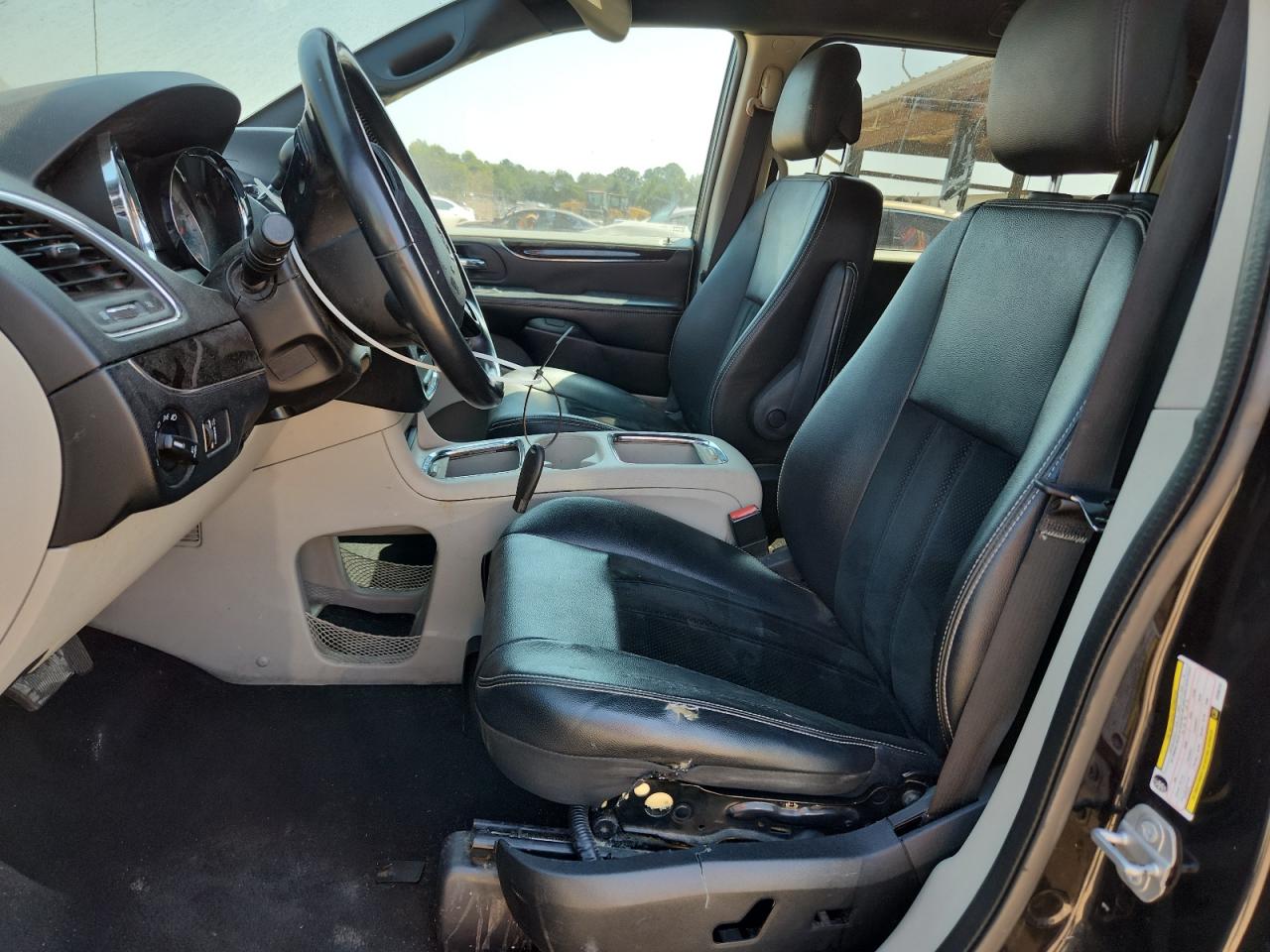 2018 Dodge Grand Caravan Sxt VIN: 2C4RDGCG1JR265742 Lot: 80634875