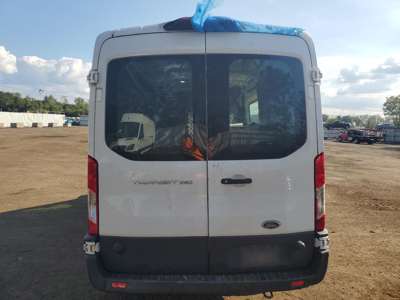 2019 Ford Transit T-250 VIN: 1FTYR2CM1KKA08442 Lot: 70475995