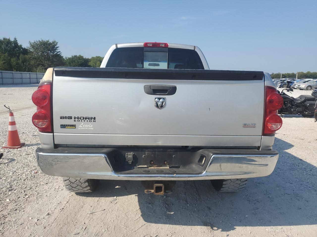 2007 Dodge Ram 1500 St VIN: 1D7HA18P07J520538 Lot: 80860095