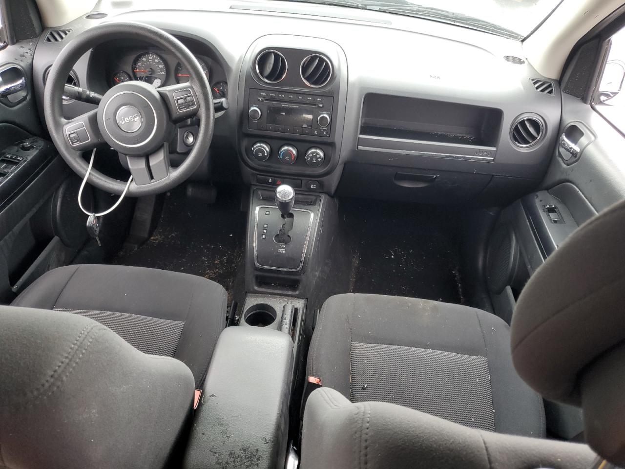 2011 Jeep Compass Sport VIN: 1J4NF1FB3BD301807 Lot: 81310415