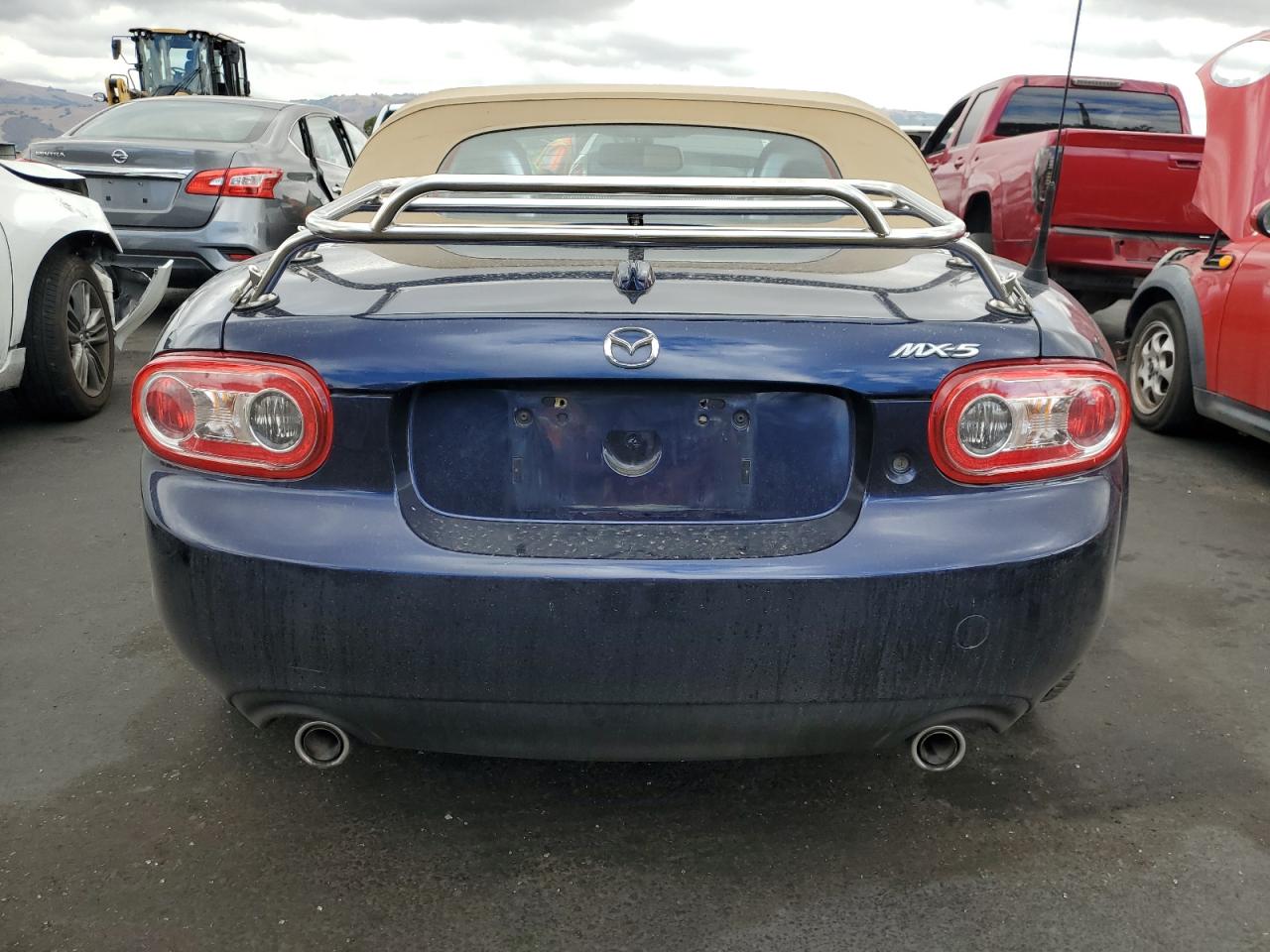 2010 Mazda Mx-5 Miata VIN: JM1NC2EF6A0212795 Lot: 81884205