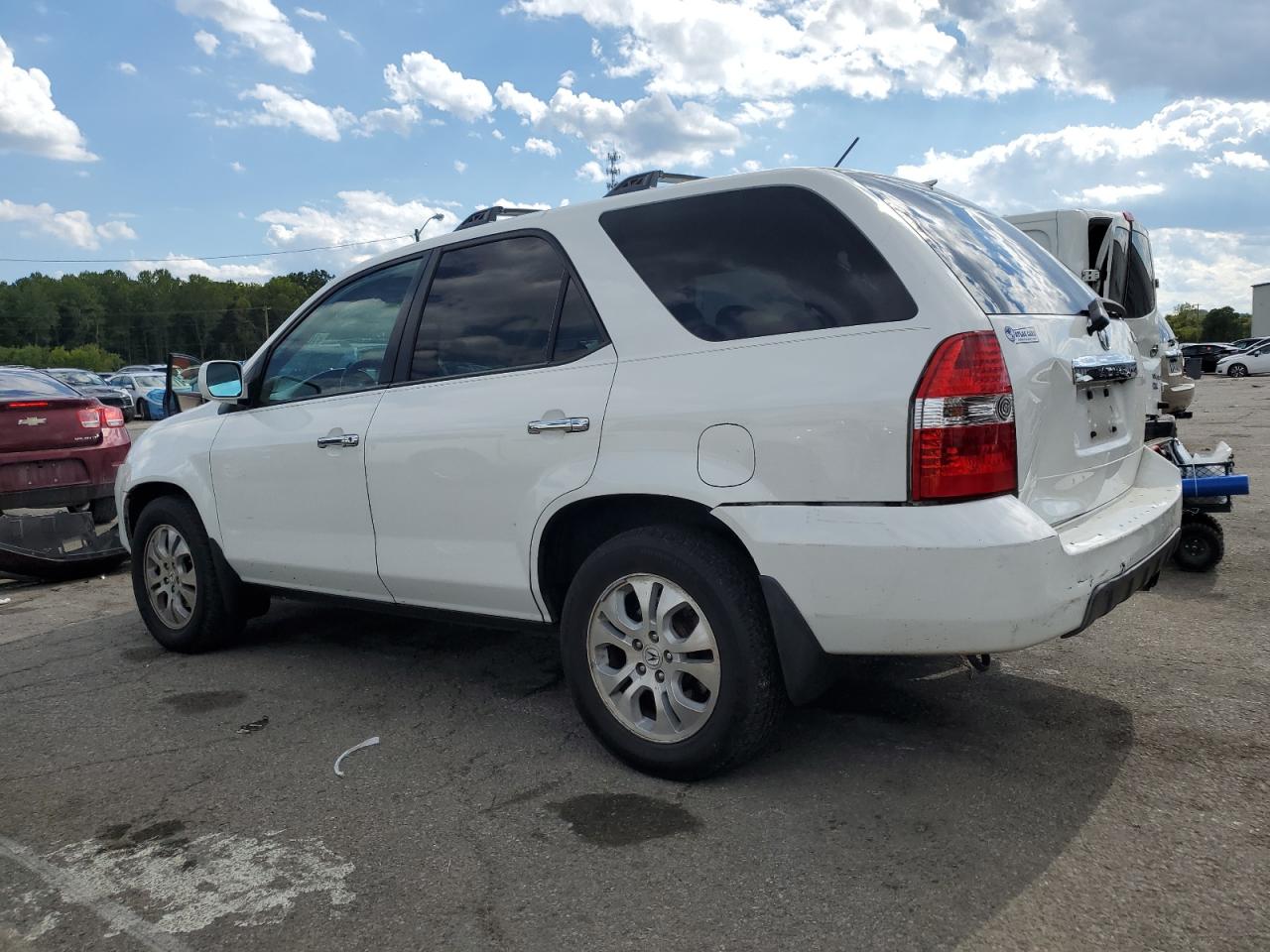 Фото: 2HNYD18933H554739