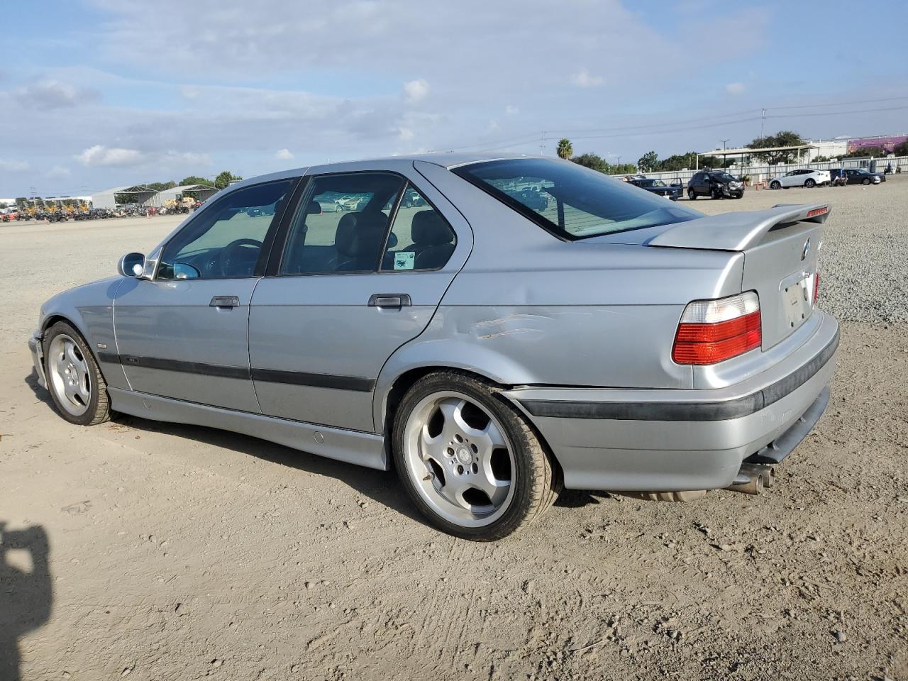 Фото: WBSCD932XVEE06926